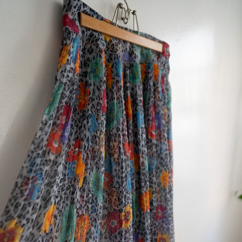 Vintage KENZO Paris High Waisted 100% silk - Picture 2 of 3